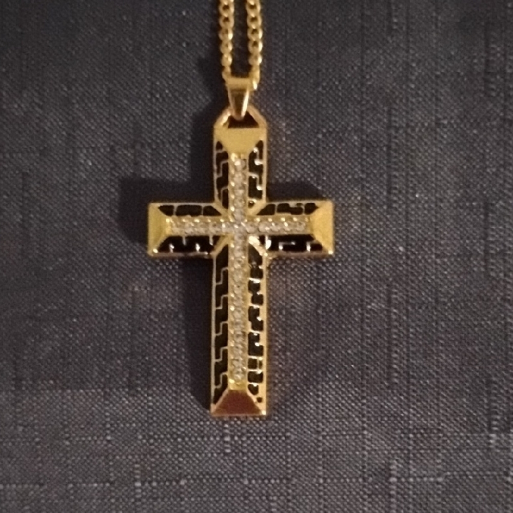 Men's Gold Cross Pendant Necklace - Picture 2 of 2